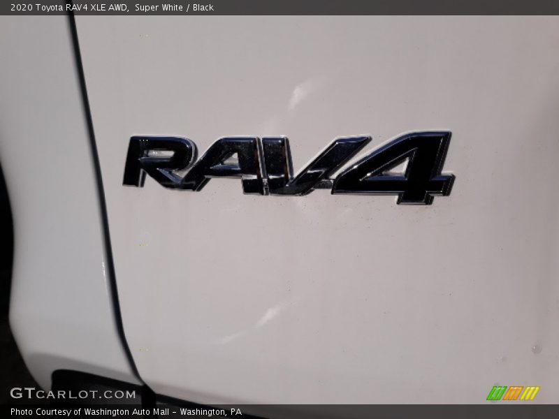 Super White / Black 2020 Toyota RAV4 XLE AWD