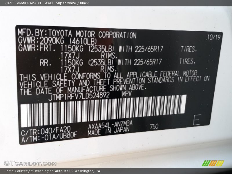 Super White / Black 2020 Toyota RAV4 XLE AWD