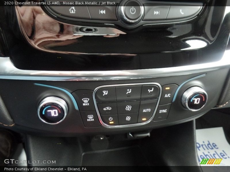 Mosaic Black Metallic / Jet Black 2020 Chevrolet Traverse LS AWD