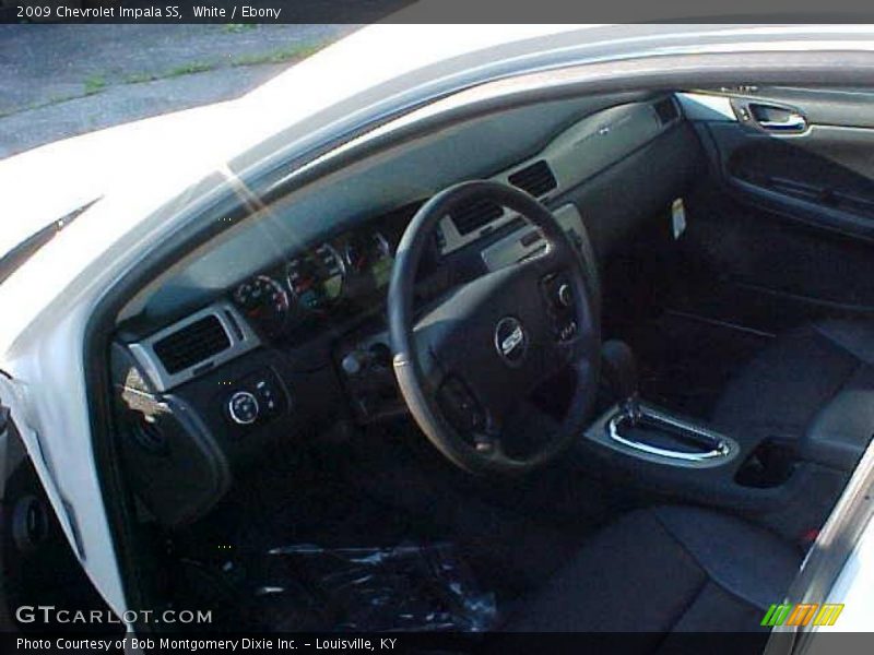 White / Ebony 2009 Chevrolet Impala SS