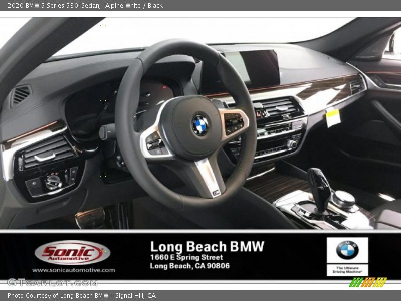 Alpine White / Black 2020 BMW 5 Series 530i Sedan