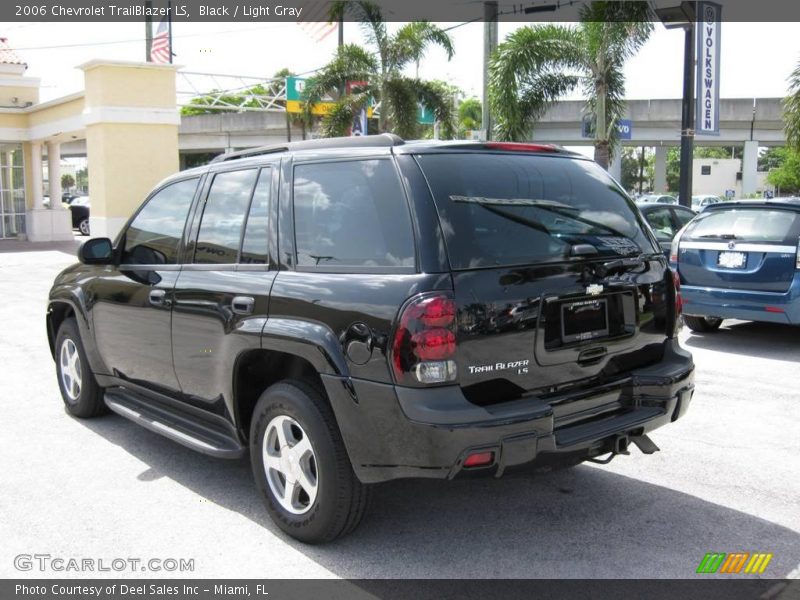 Black / Light Gray 2006 Chevrolet TrailBlazer LS