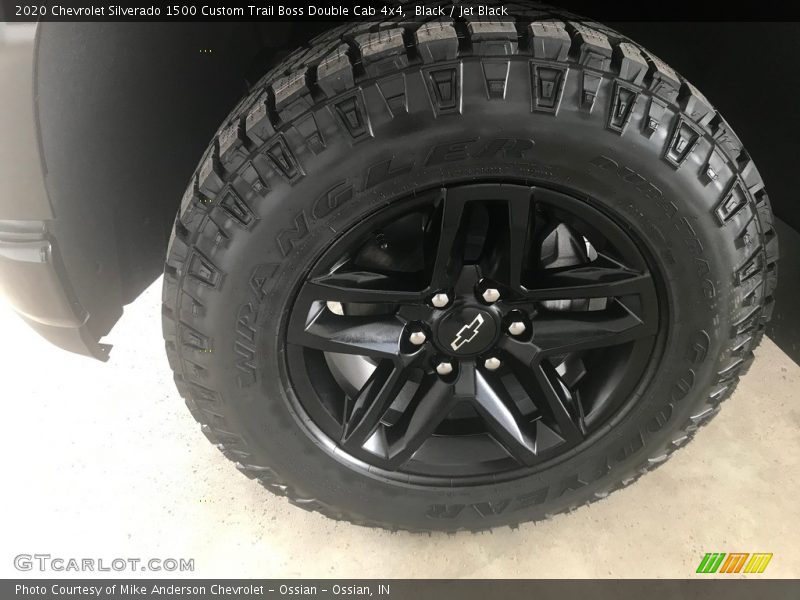 Black / Jet Black 2020 Chevrolet Silverado 1500 Custom Trail Boss Double Cab 4x4