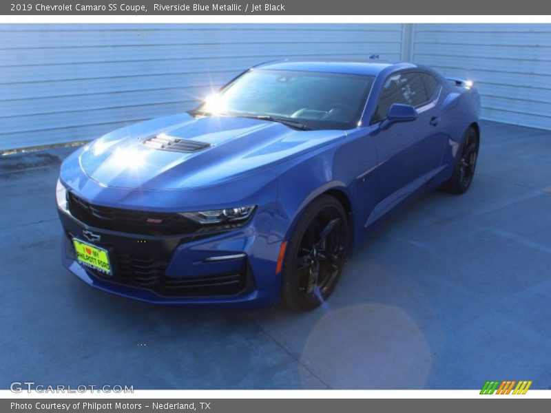 Riverside Blue Metallic / Jet Black 2019 Chevrolet Camaro SS Coupe