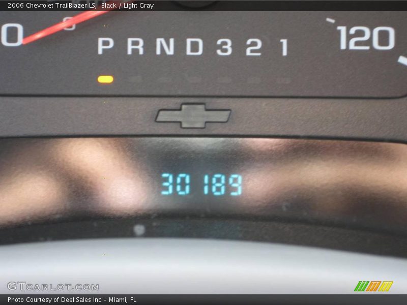 Black / Light Gray 2006 Chevrolet TrailBlazer LS