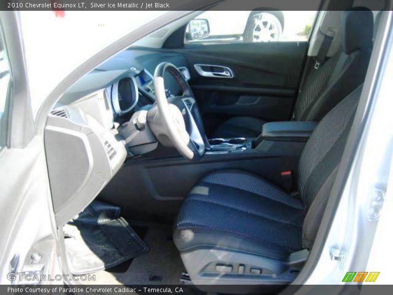 Silver Ice Metallic / Jet Black 2010 Chevrolet Equinox LT