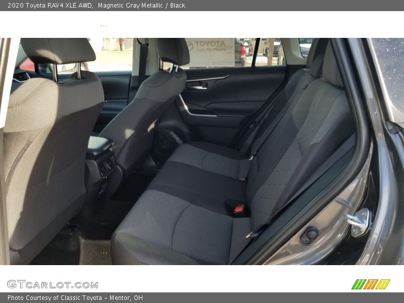 Magnetic Gray Metallic / Black 2020 Toyota RAV4 XLE AWD