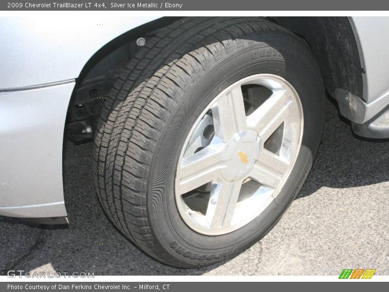 Silver Ice Metallic / Ebony 2009 Chevrolet TrailBlazer LT 4x4