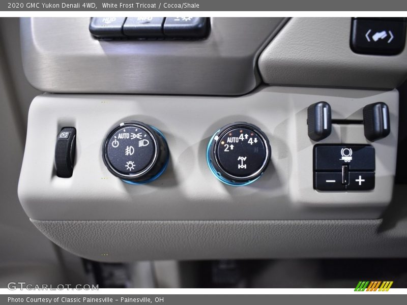 Controls of 2020 Yukon Denali 4WD