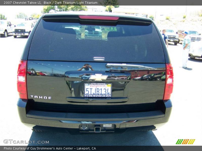Black / Dark Titanium/Light Titanium 2007 Chevrolet Tahoe LS
