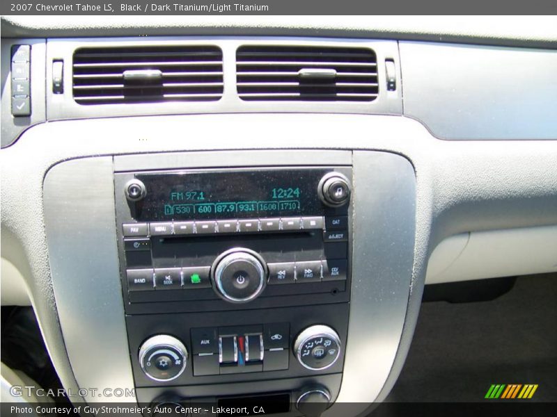 Black / Dark Titanium/Light Titanium 2007 Chevrolet Tahoe LS