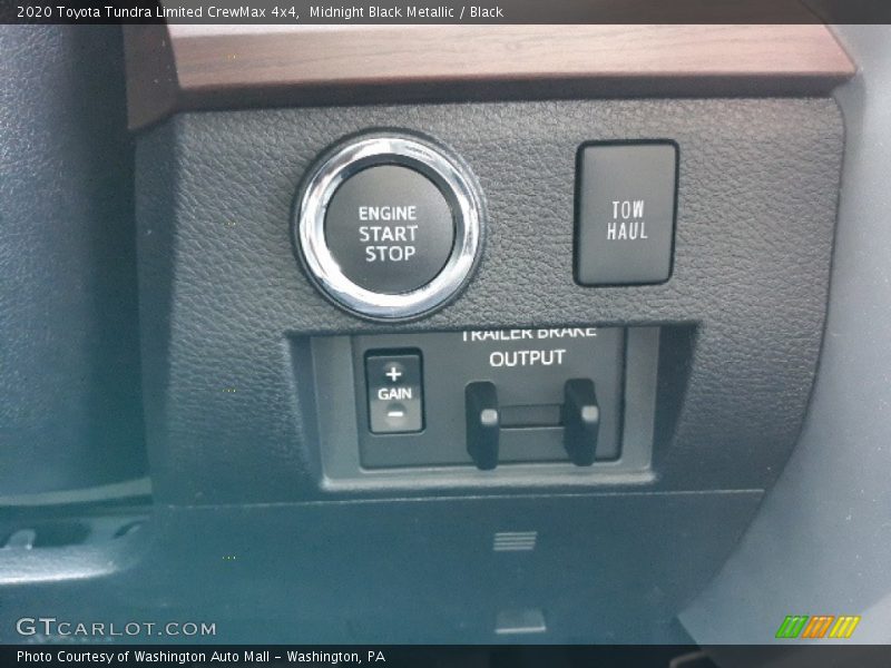 Midnight Black Metallic / Black 2020 Toyota Tundra Limited CrewMax 4x4