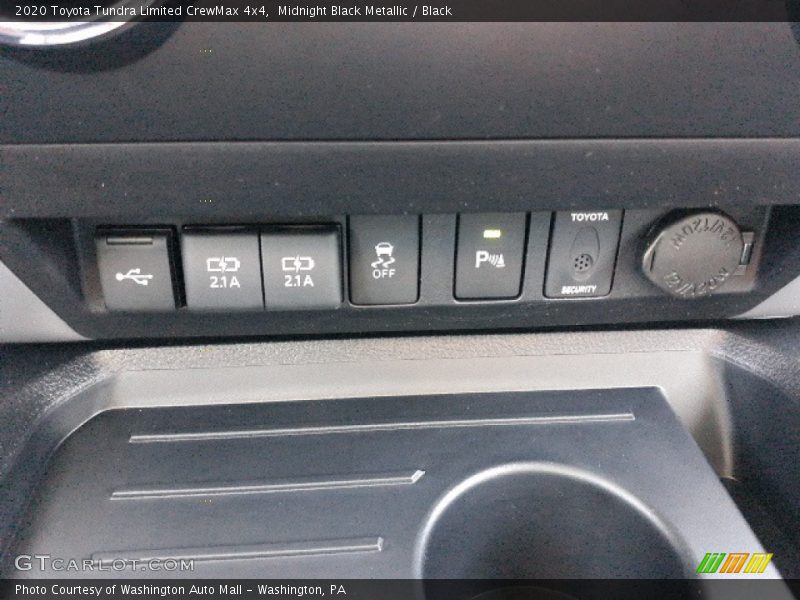 Midnight Black Metallic / Black 2020 Toyota Tundra Limited CrewMax 4x4