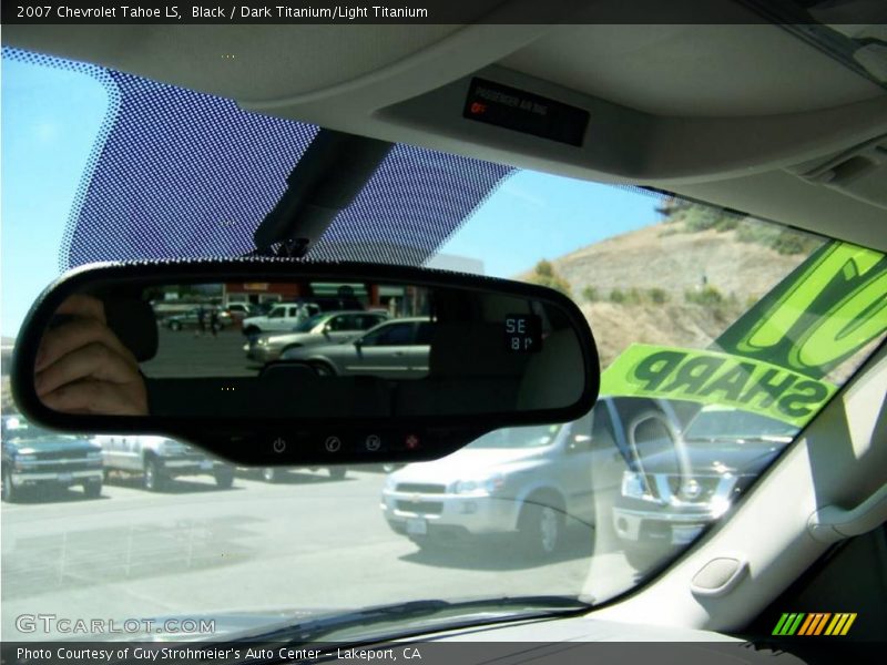 Black / Dark Titanium/Light Titanium 2007 Chevrolet Tahoe LS
