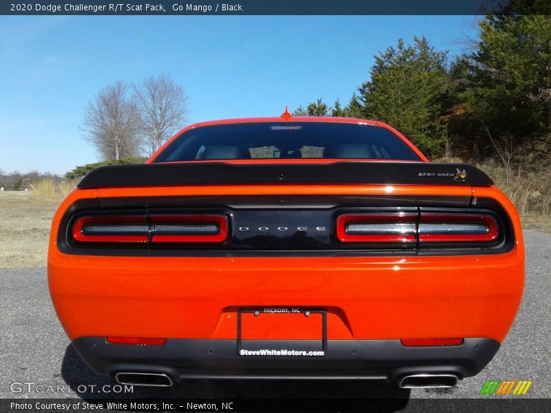Go Mango / Black 2020 Dodge Challenger R/T Scat Pack