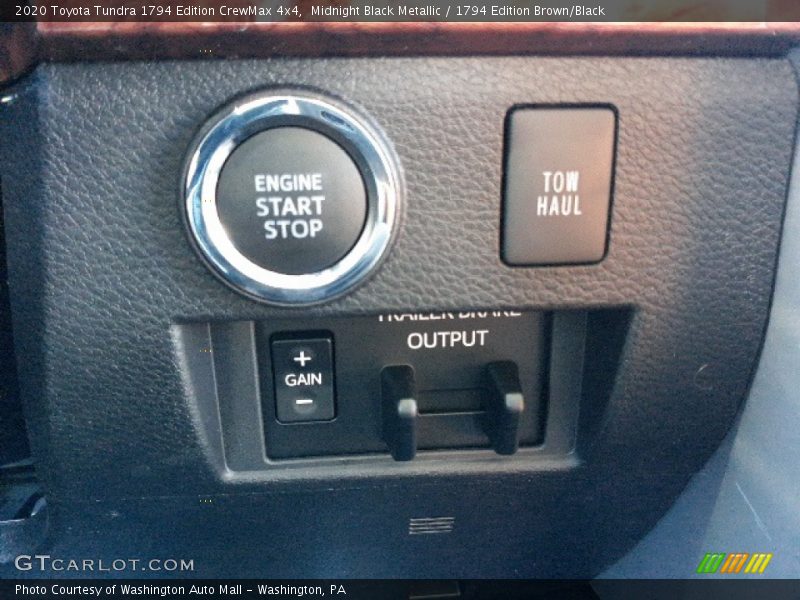 Midnight Black Metallic / 1794 Edition Brown/Black 2020 Toyota Tundra 1794 Edition CrewMax 4x4