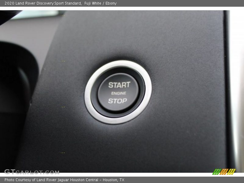Fuji White / Ebony 2020 Land Rover Discovery Sport Standard