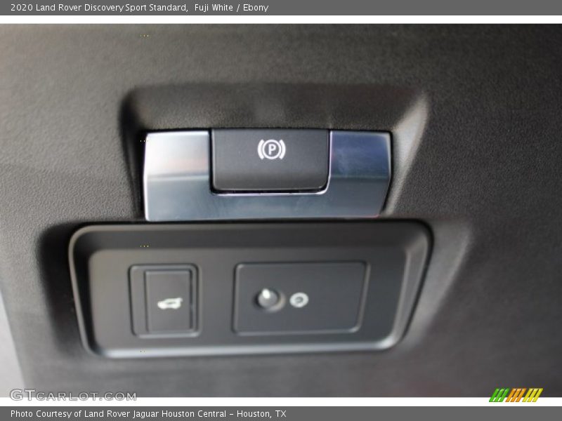 Fuji White / Ebony 2020 Land Rover Discovery Sport Standard