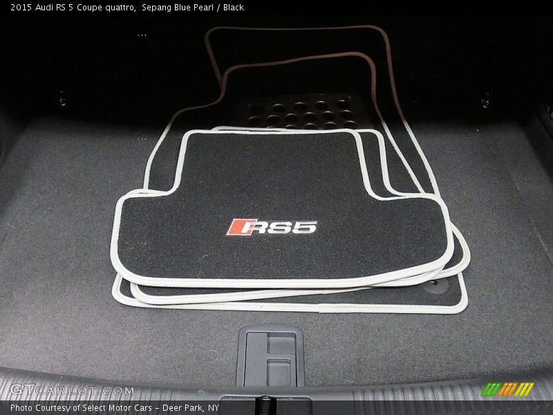  2015 RS 5 Coupe quattro Logo