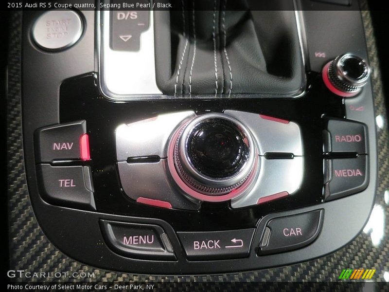 Controls of 2015 RS 5 Coupe quattro
