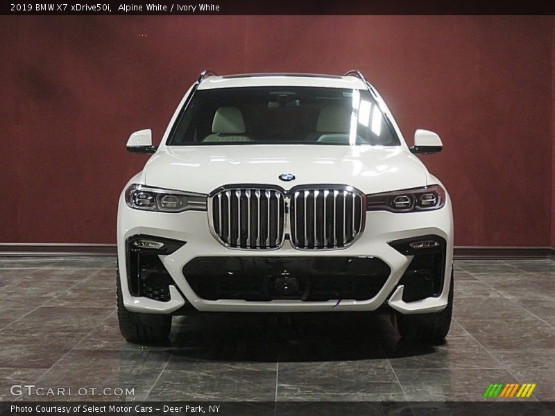 Alpine White / Ivory White 2019 BMW X7 xDrive50i