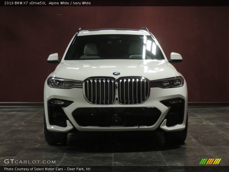 Alpine White / Ivory White 2019 BMW X7 xDrive50i