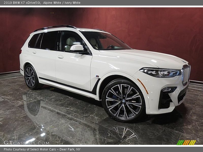  2019 X7 xDrive50i Alpine White