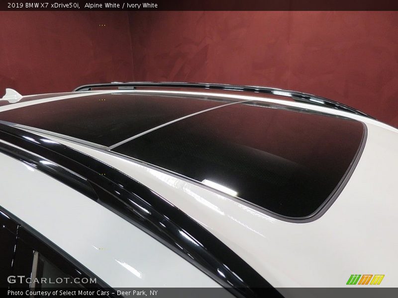 Sunroof of 2019 X7 xDrive50i