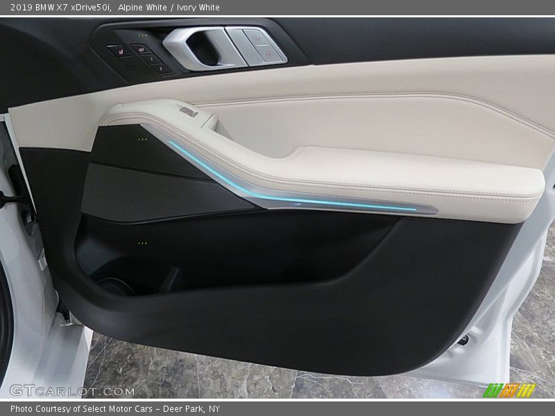 Door Panel of 2019 X7 xDrive50i