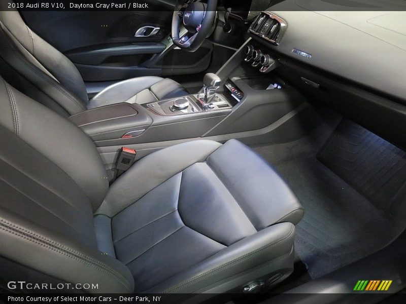 Front Seat of 2018 R8 V10