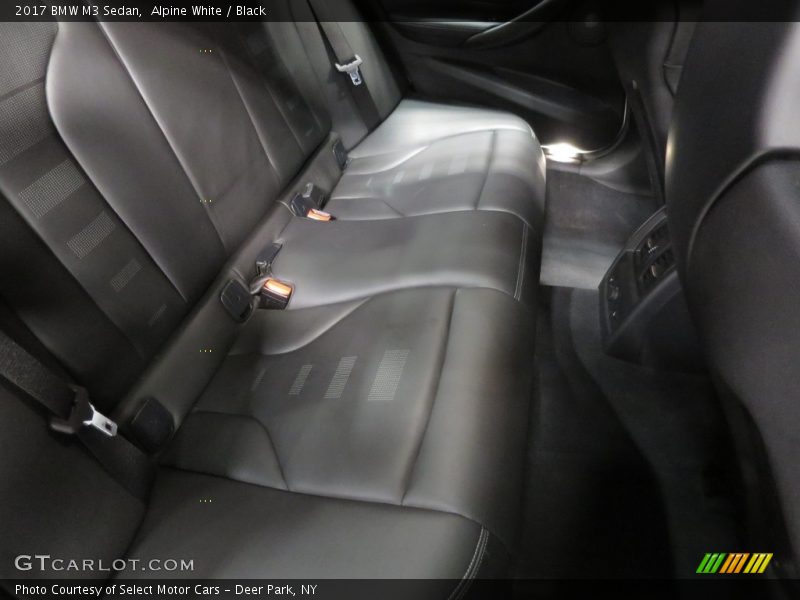 Alpine White / Black 2017 BMW M3 Sedan