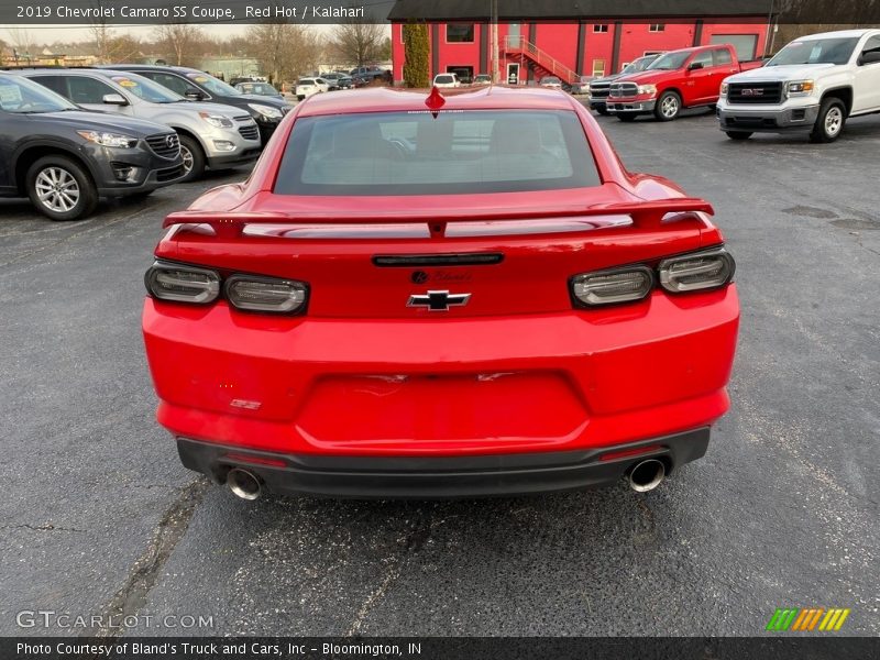 Red Hot / Kalahari 2019 Chevrolet Camaro SS Coupe