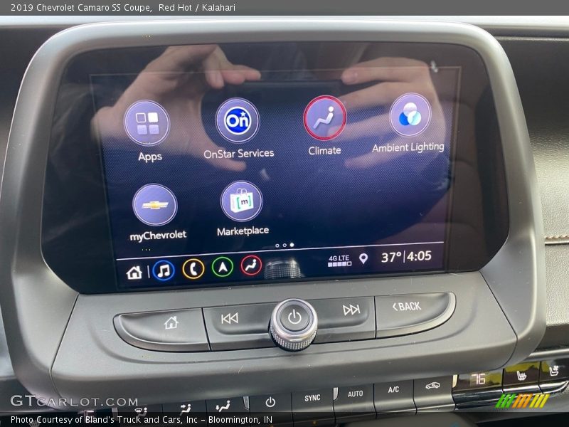 Red Hot / Kalahari 2019 Chevrolet Camaro SS Coupe
