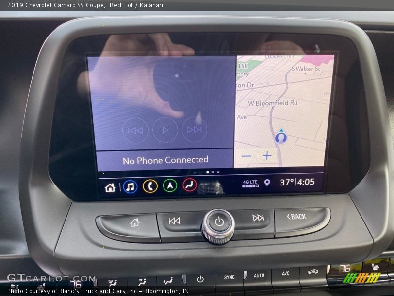 Red Hot / Kalahari 2019 Chevrolet Camaro SS Coupe