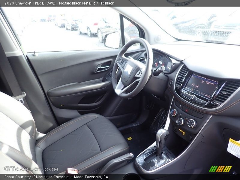 Mosaic Black Metallic / Jet Black 2020 Chevrolet Trax LT AWD