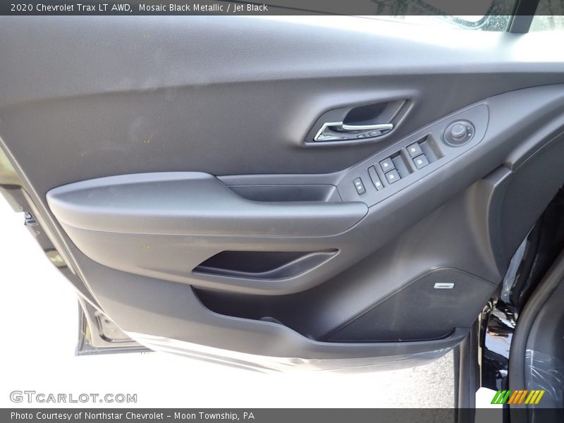 Mosaic Black Metallic / Jet Black 2020 Chevrolet Trax LT AWD