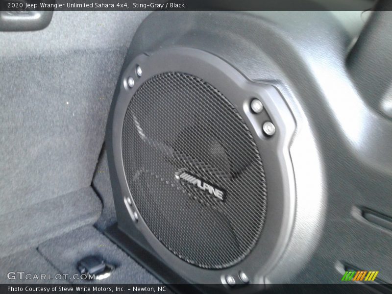Sting-Gray / Black 2020 Jeep Wrangler Unlimited Sahara 4x4