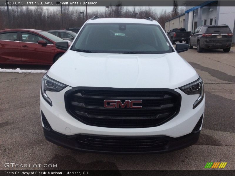 Summit White / Jet Black 2020 GMC Terrain SLE AWD