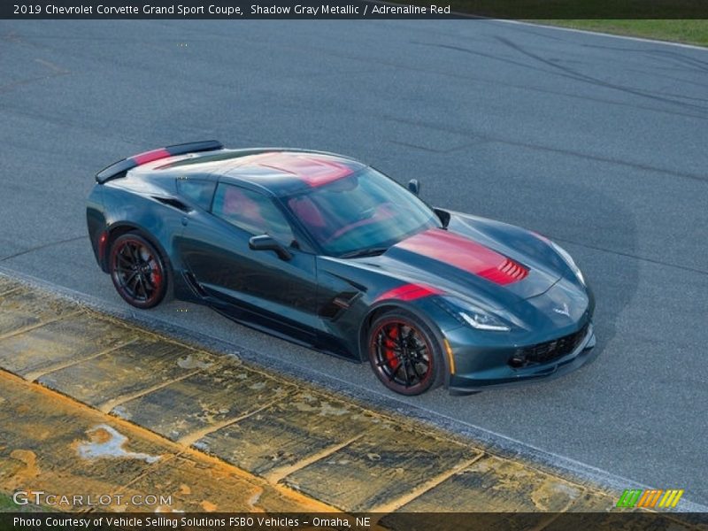 Shadow Gray Metallic / Adrenaline Red 2019 Chevrolet Corvette Grand Sport Coupe