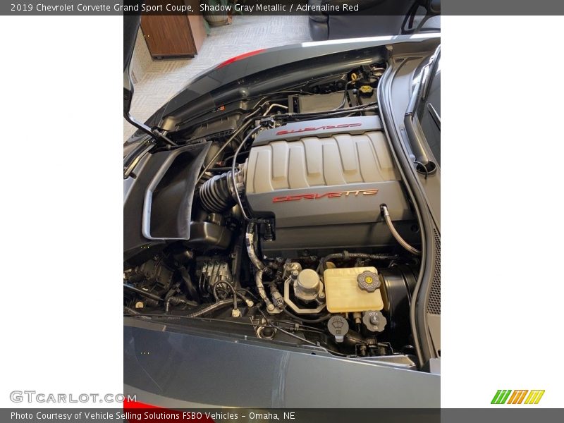 Shadow Gray Metallic / Adrenaline Red 2019 Chevrolet Corvette Grand Sport Coupe