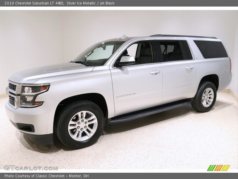 Silver Ice Metallic / Jet Black 2019 Chevrolet Suburban LT 4WD