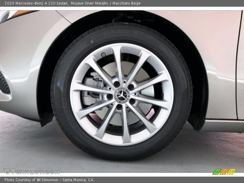 Mojave Silver Metallic / Macchiato Beige 2020 Mercedes-Benz A 220 Sedan
