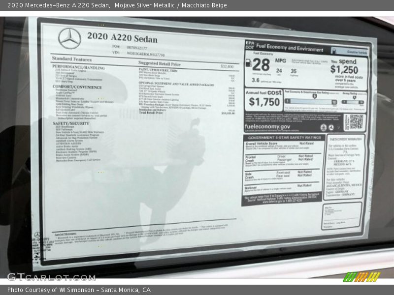 Mojave Silver Metallic / Macchiato Beige 2020 Mercedes-Benz A 220 Sedan