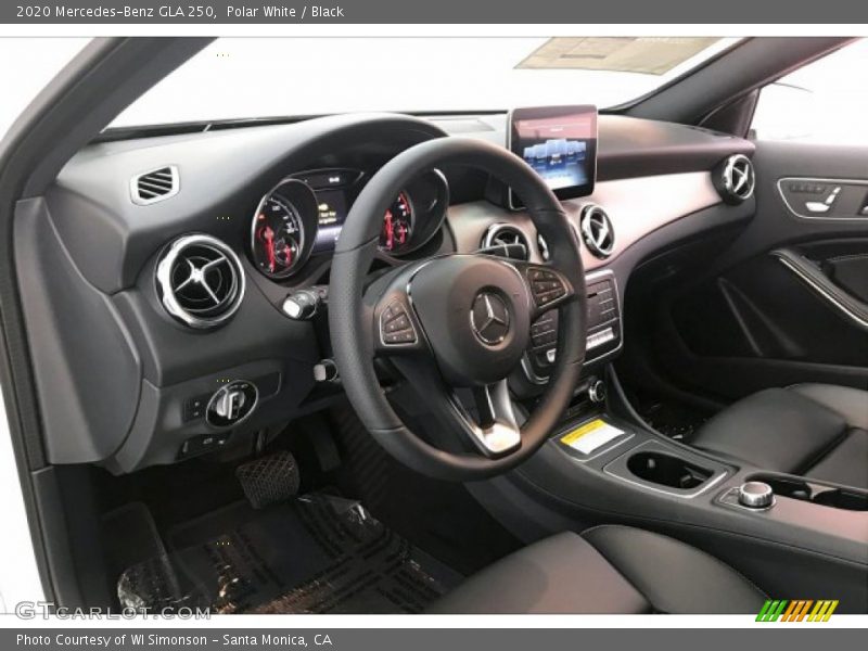Polar White / Black 2020 Mercedes-Benz GLA 250