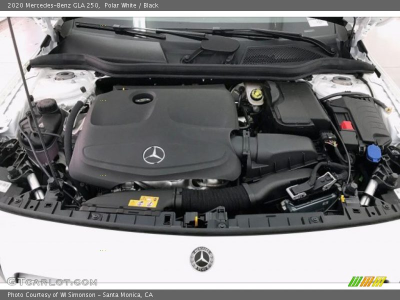 Polar White / Black 2020 Mercedes-Benz GLA 250
