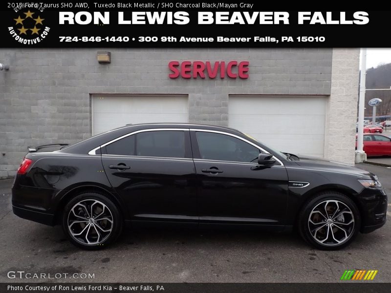 Tuxedo Black Metallic / SHO Charcoal Black/Mayan Gray 2015 Ford Taurus SHO AWD