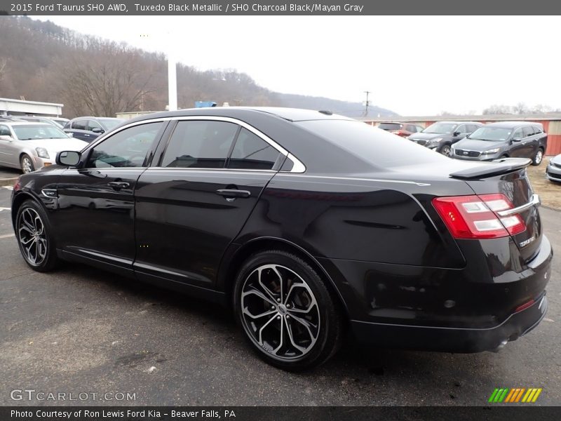 Tuxedo Black Metallic / SHO Charcoal Black/Mayan Gray 2015 Ford Taurus SHO AWD