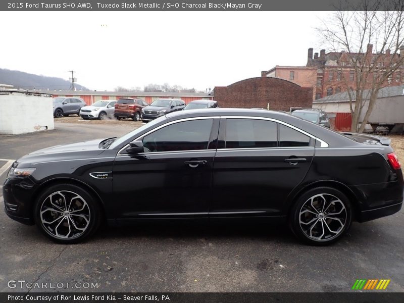 Tuxedo Black Metallic / SHO Charcoal Black/Mayan Gray 2015 Ford Taurus SHO AWD