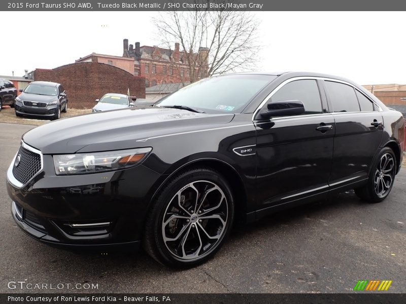  2015 Taurus SHO AWD Tuxedo Black Metallic