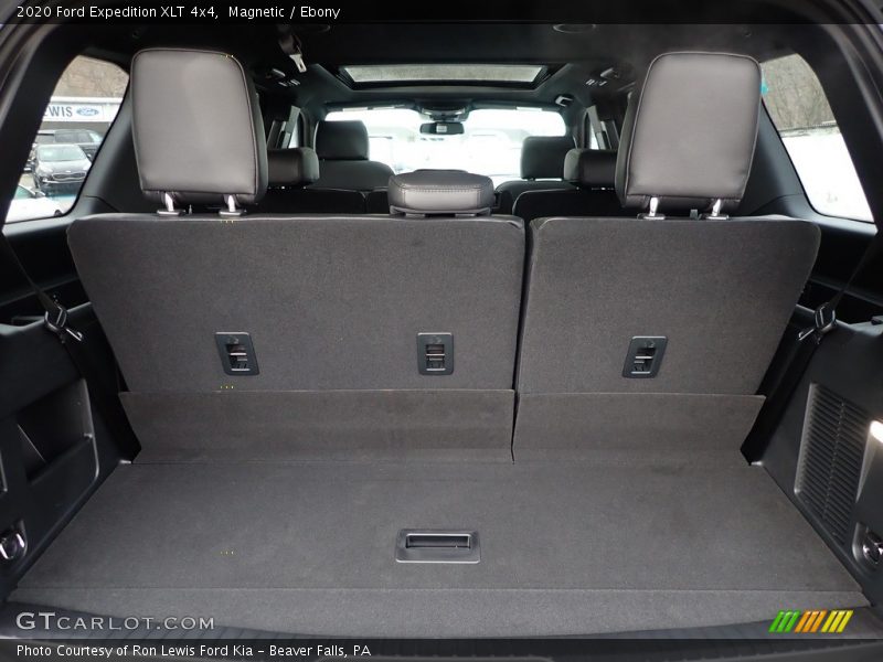  2020 Expedition XLT 4x4 Trunk